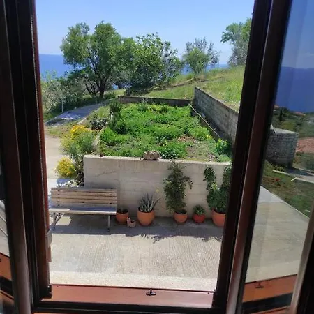 Holiday home πανόραμα, πραγματευτή λεωνιδίου, τ.κ.22300 Leonidio